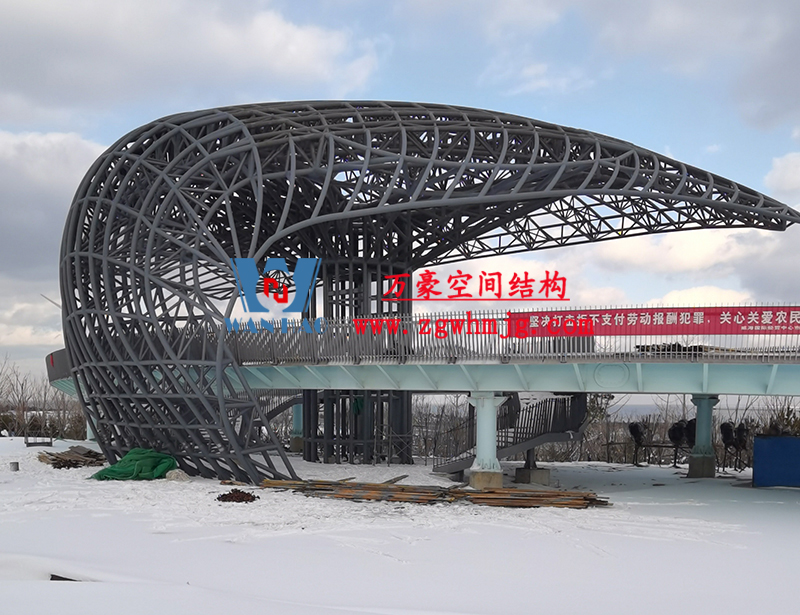 什么是異形鋼結(jié)構(gòu)？復(fù)雜空間異形鋼結(jié)構(gòu)該如何選擇廠家？