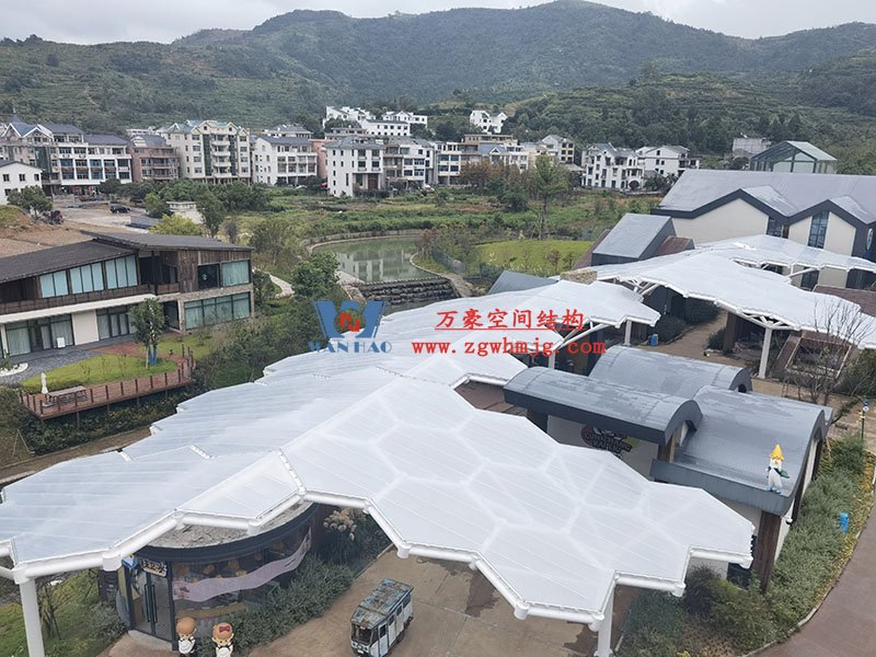 ETFE膜結(jié)構(gòu)建筑有哪些優(yōu)勢？ETFE膜結(jié)構(gòu)材料對比其他材料有哪些優(yōu)點(diǎn)？