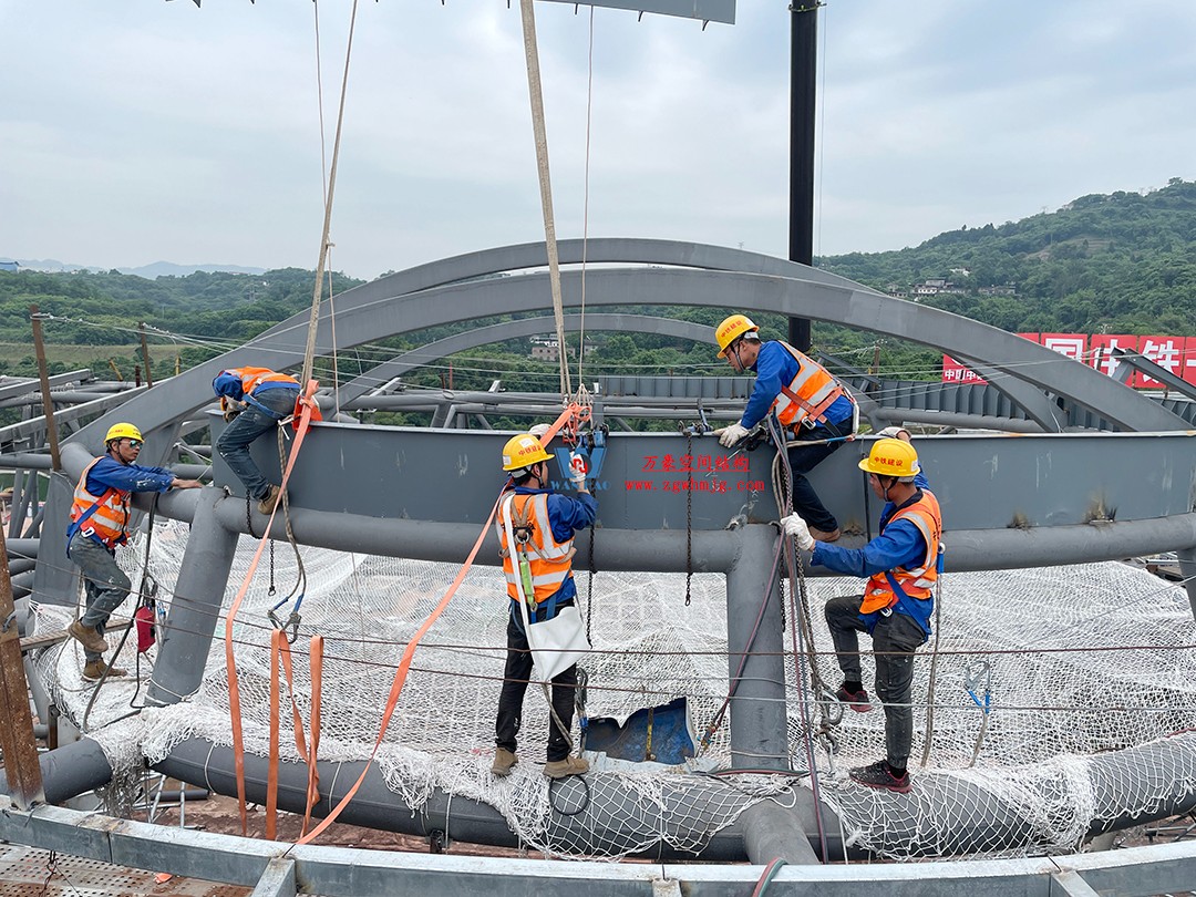 重慶東站站房正在加速建設(shè)，全力繪就項(xiàng)目新篇章