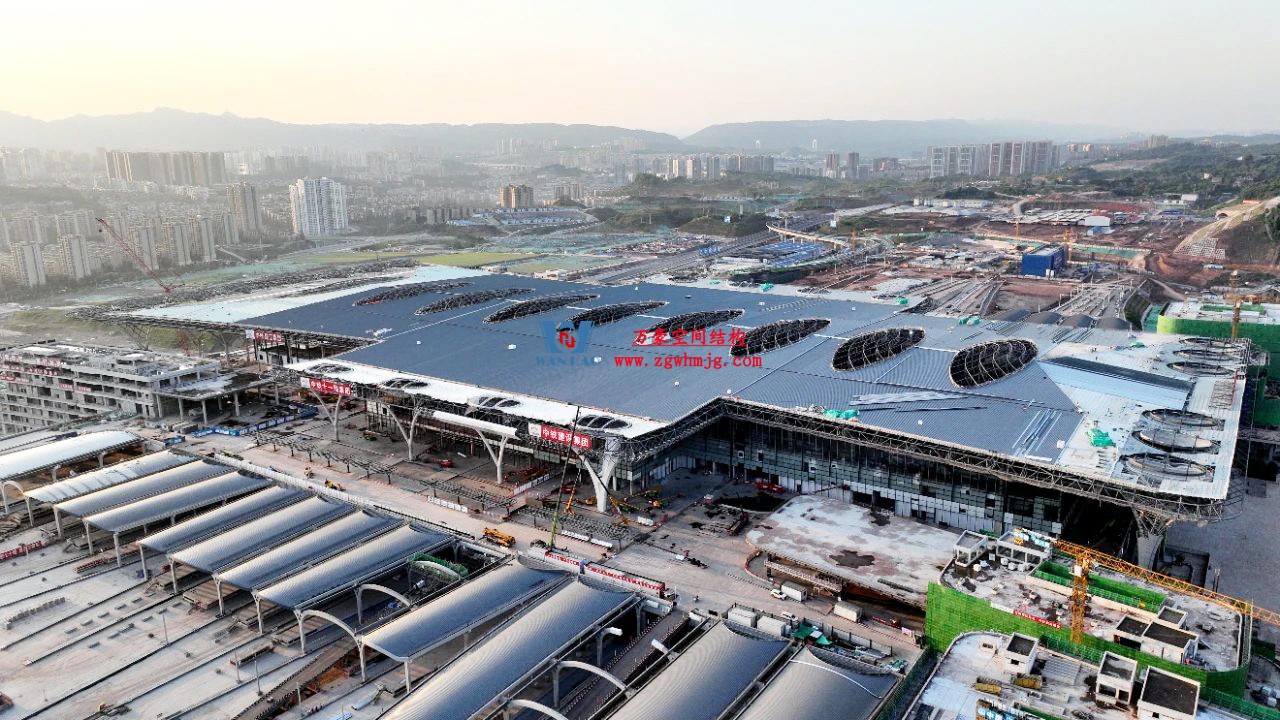 重慶東站站房正在加速建設(shè)，全力繪就項(xiàng)目新篇章