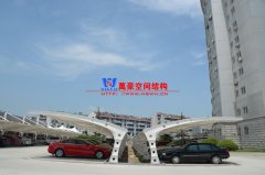 膜結(jié)構(gòu)車棚事故發(fā)生的原因是什么？如何提前做好預(yù)防措施？