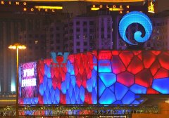 ETFE膜結(jié)構(gòu)質(zhì)量穩(wěn)定嗎？ETFE氣枕式充氣膜安全性如何？