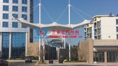 什么是張拉膜結(jié)構(gòu)?張拉膜結(jié)構(gòu)建筑安裝注意事項有哪些？